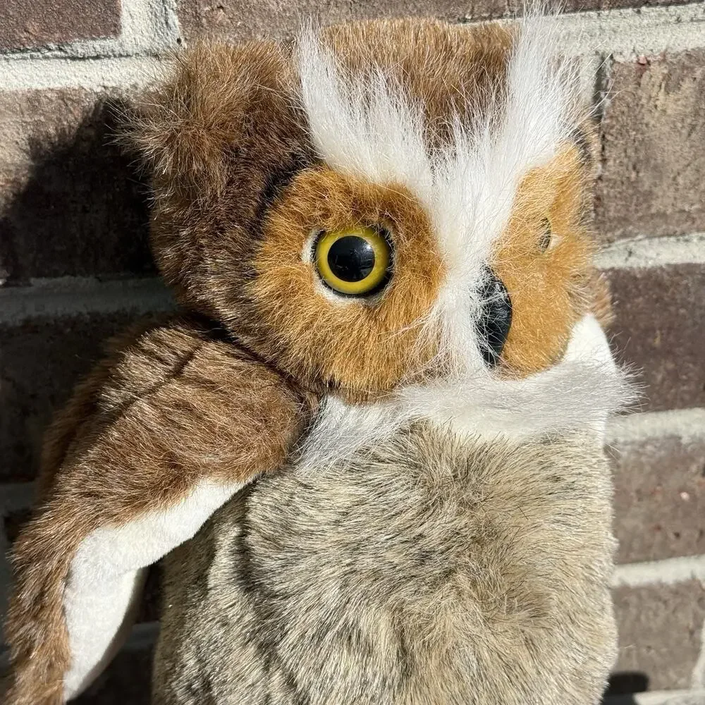 Toys R Us‎ Owl Realistic Plush 11